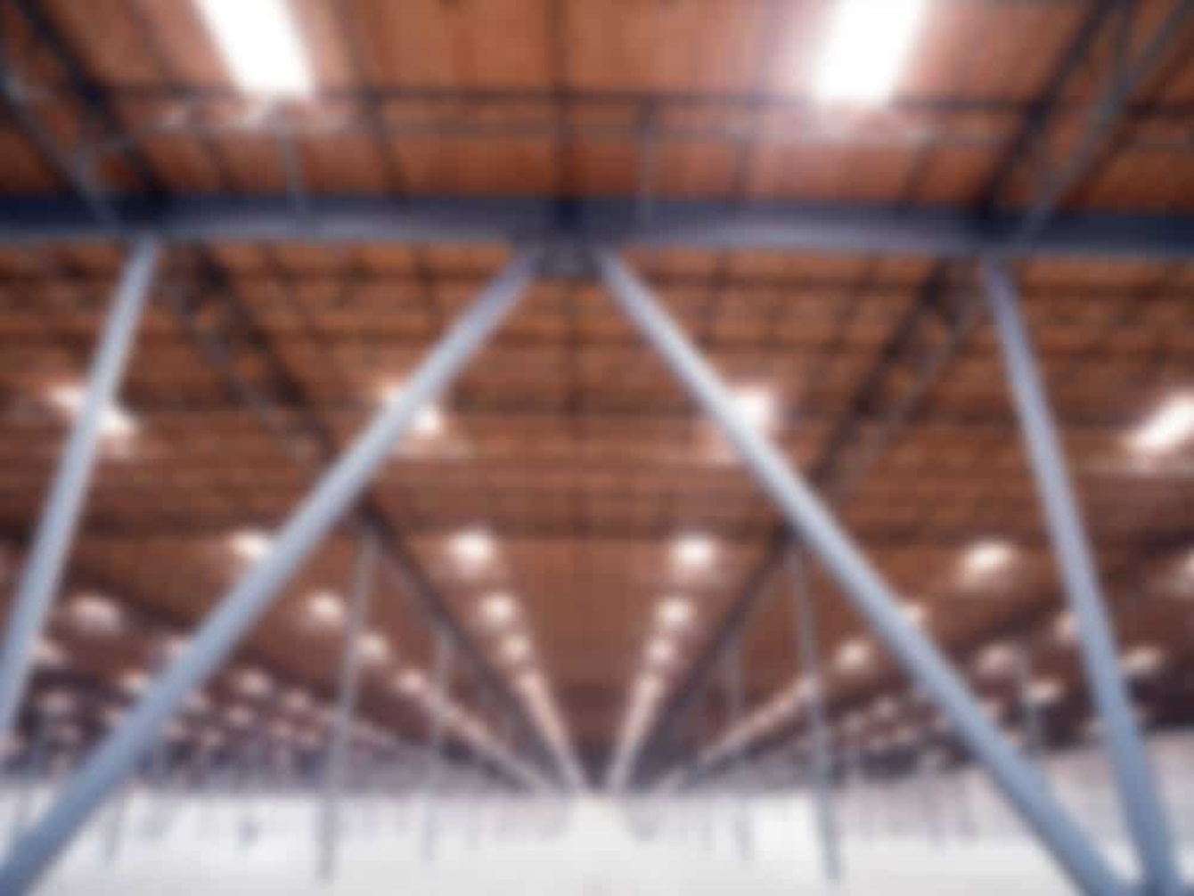 Industrie&shy;beleuchtung bei Muster Elektro in Musterstadt